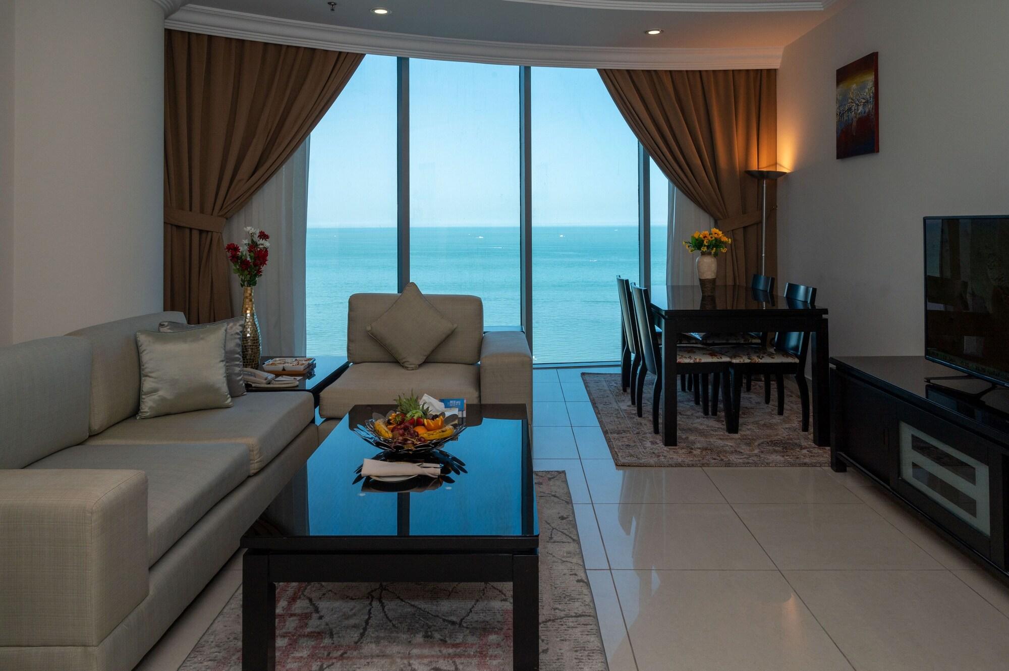 Costa Del Sol Hotel Kuwait City Exterior foto