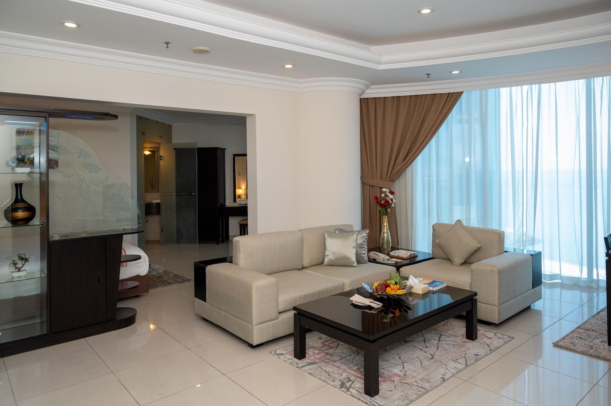 Costa Del Sol Hotel Kuwait City Exterior foto